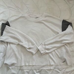 Hollister White Long Sleeve Waffle Knit Top with Gray Accents